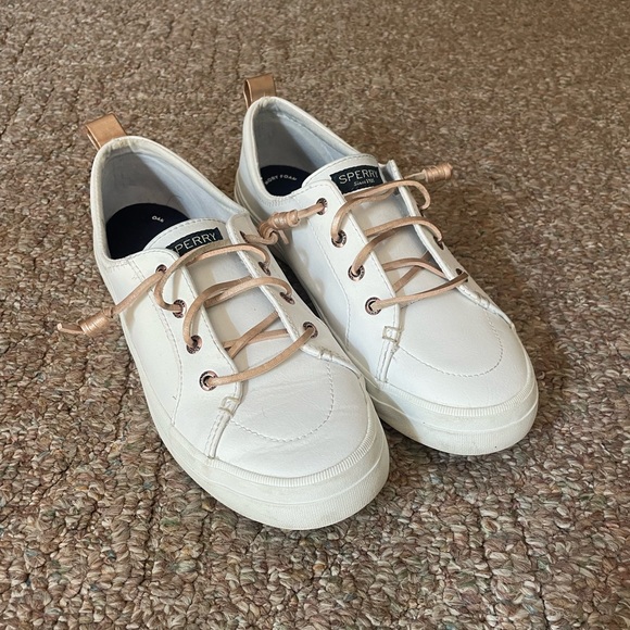 Sperry Shoes - Sperry Crest Vibe Leather Sneaker Womens Sz 8